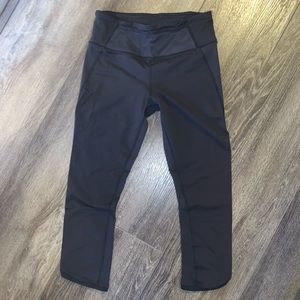 Lululemon cropped leggings